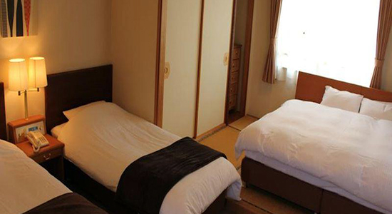 Hakuba Panorama Hotel Family Room 01