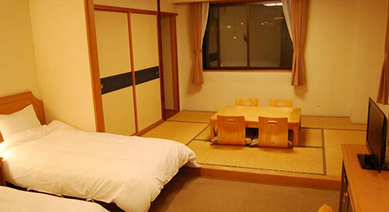 Hakuba Panorama Hotel Japanese Western Room 01