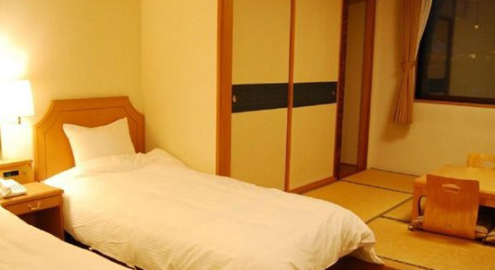 Hakuba Panorama Hotel Japanese Western Room 01